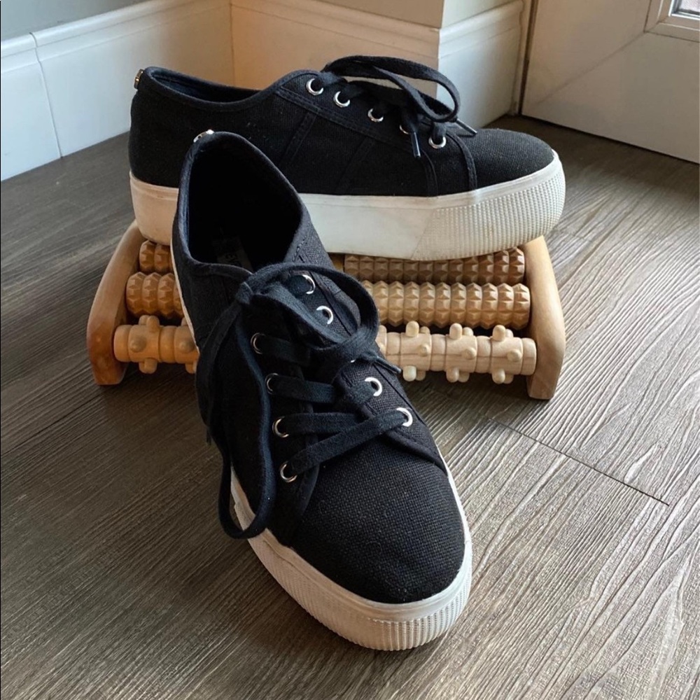 Steve Madden platform shoes